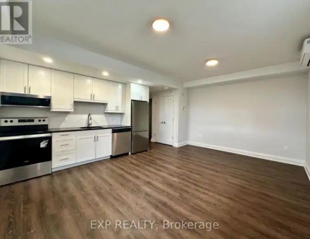 100 - 33 MAPLE GROVE ROAD | 100 - 33 MAPLE GROVE ROAD, Ottawa - Photo 1