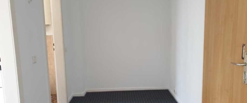 2 Zimmer, KDB neu renoviert, Heizung von 2023 - Foto 1