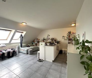 Appartement te huur - Foto 2