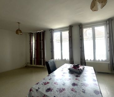 Location Appartement 3 pièces 80 m2 à Villers-Cotterêts - Photo 1