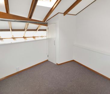 3-Bedroom Apartment in the Heart of Te Aro - Photo 4