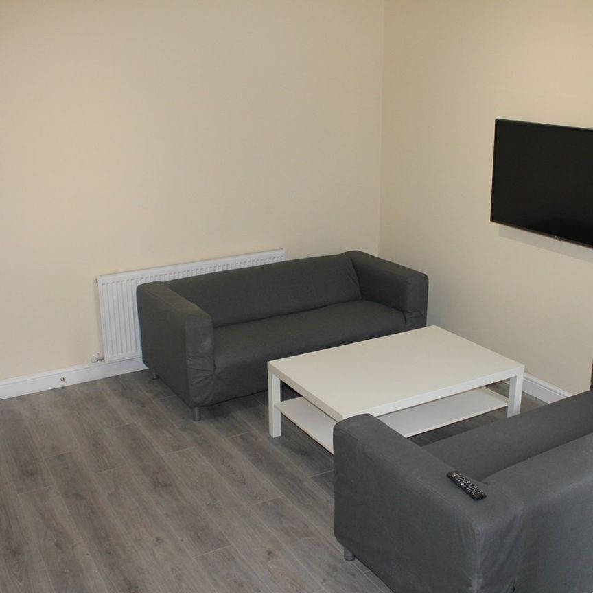 3 Bed Terraced House, Arnside Street, M14 - Photo 1