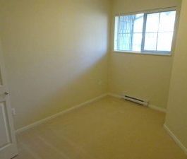 $2400 / 3br – 1368ft2 – Rarely available Townhouse unit in Whitetai... - Photo 6