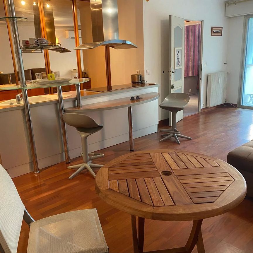 Location Appartement - Cannes - Photo 1