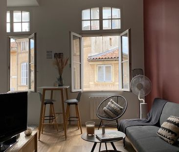 CHARMANT STUDIO LUMINEUX EN CV HISTORIQUE D'AIX-EN-PROVENCE - Photo 1