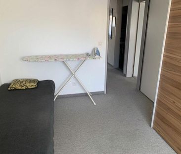 Generous apartment in a sunny location - Photo 6