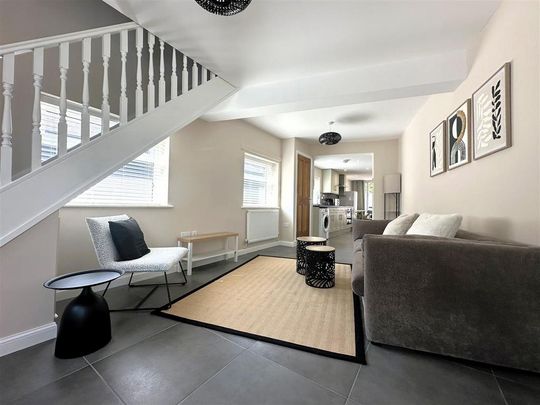 1 bedroom end of terrace house to rent - Photo 1