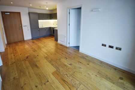2 bedroom apartment to rent - Photo 2