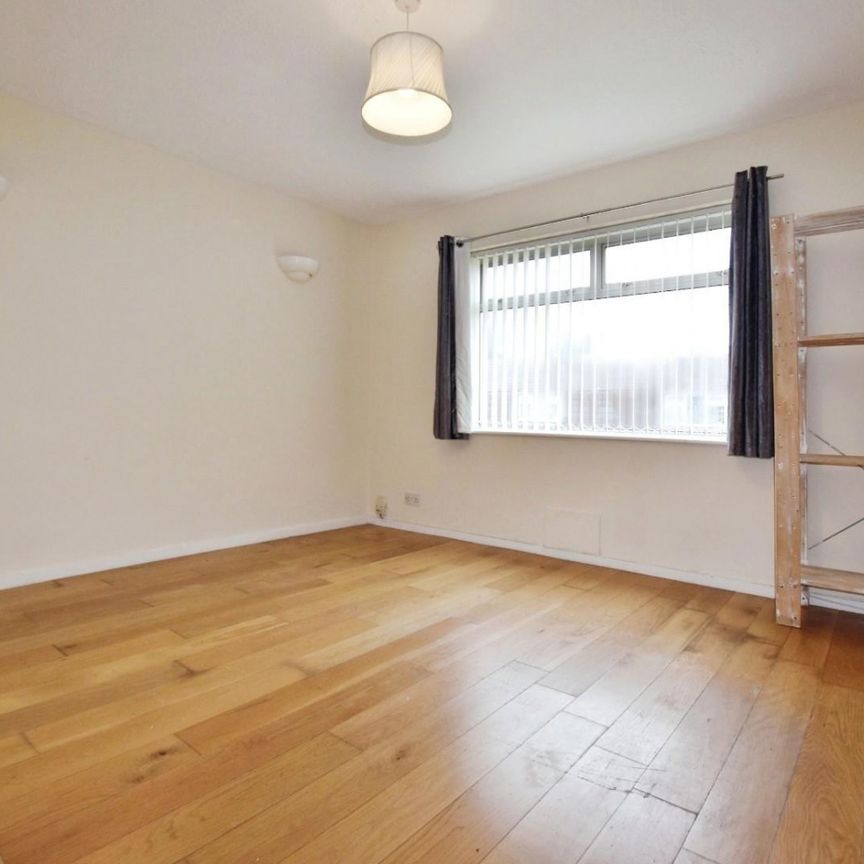 3 bedroom House To Let - Photo 1