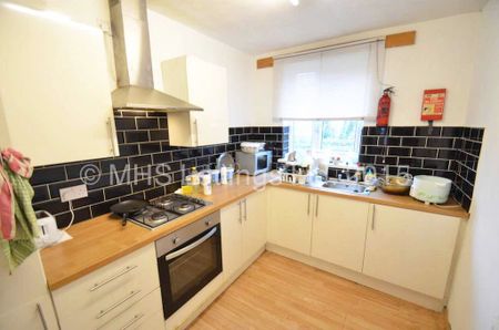 26 Park View Avenue, Leeds, LS4 2LH - Photo 2