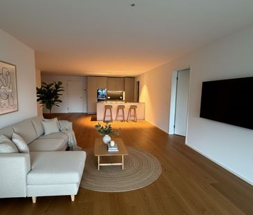 Exclusive living experience in a modern new-build apartment - Photo 1