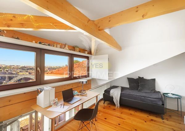 Apartment T2 in Cedofeita, Santo Ildefonso, Sé, Miragaia, São Nicolau e Vitória, Porto