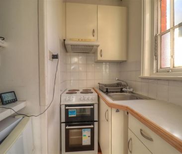 1 BED Flat To rent - Photo 5