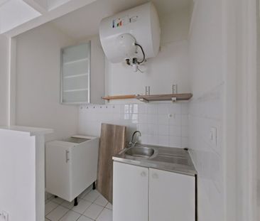 APPARTEMENT T2 A LOUER - PARIS 12EME ARRONDISSEMENT - 28.67 m - 937 € - Photo 4