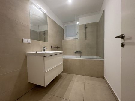 AB JULI: Wohnen im Grünen: 2-Zimmer-Wohnung mit Terrasse und Garten - Photo 2