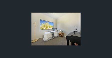 Now Leasing: Stylish 3-Bed Home in New Lambton - Photo 4