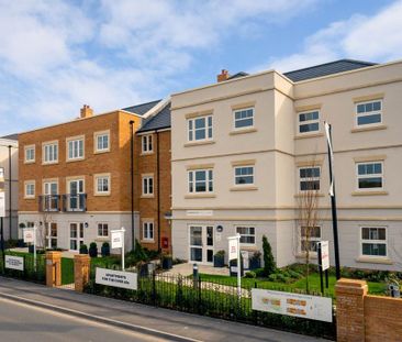 1 bedroom retirement property to rent - Photo 5