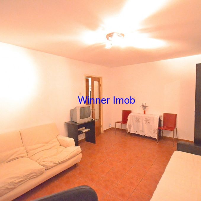 Inchiriere Garsoniera spatioasa Berceni Straja - Fotografie 1