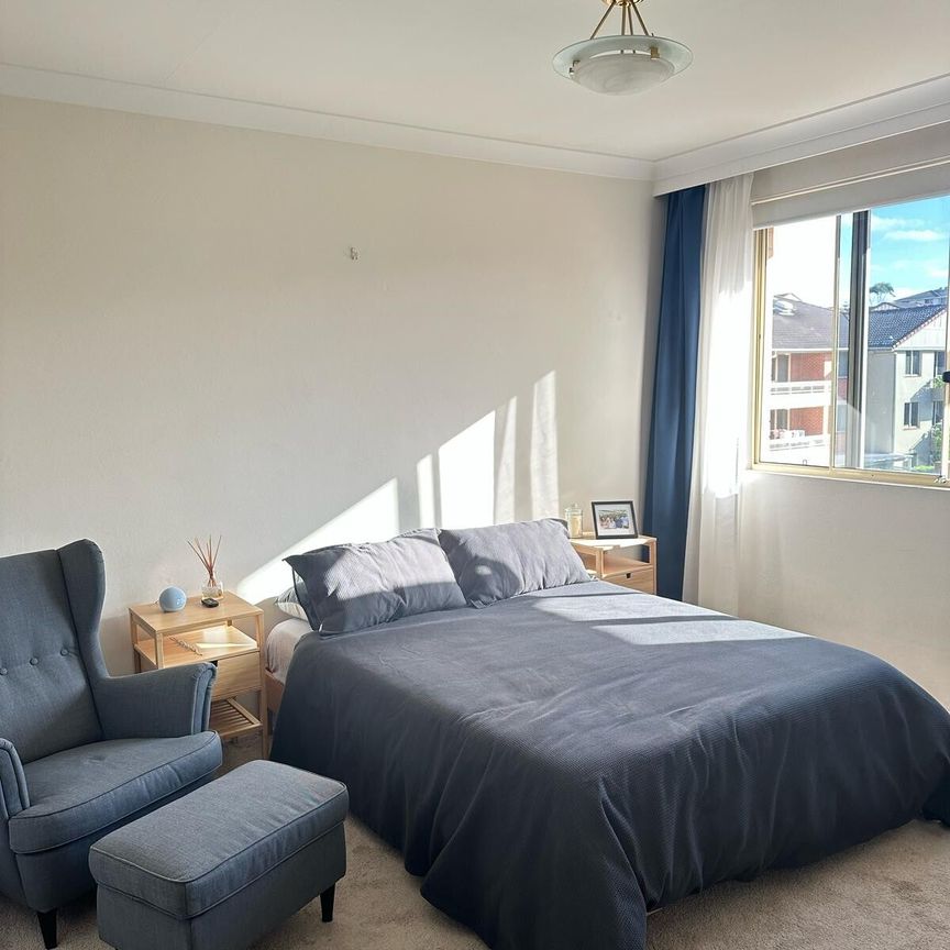 Rosebery - Photo 1