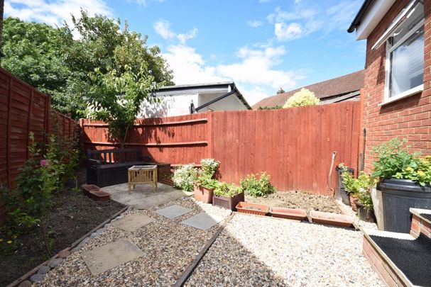 House share to rent - Photo 1