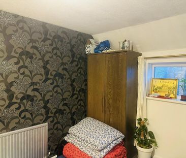 5 bedroom semi-detached house to rent - Photo 6