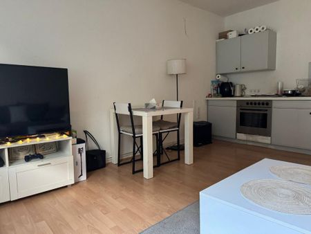 2 Zim. Whg., nahe Uni, renoviert, hell und ruhig gelegen - Photo 4