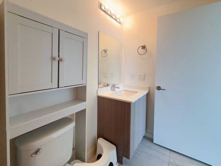 For Lease - 3237 Bayview Avenue Unit# 312, Toronto, Ontario - Photo 5