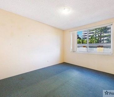 Just a stones throw away from the beach - Photo 4