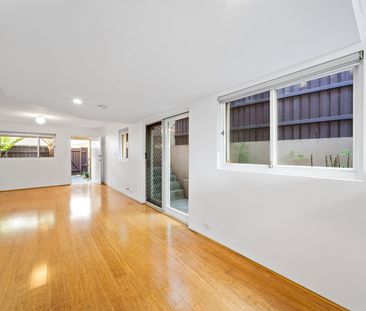 3/10 Albion Street, Rozelle NSW 2039 - Townhouse For Rent | Domain - Photo 1