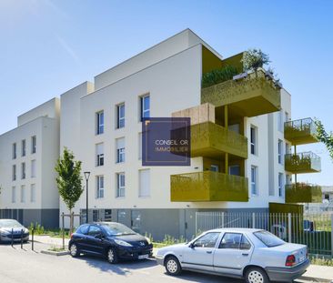 Appartement T2 Dernier étage + Garage, - Photo 1