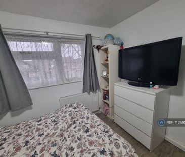 3 bedroom detached house to rent - Photo 5