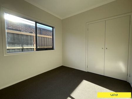 Brand New 4-Bedroom Family Gem in Clyde- One Bells Estate - Photo 4