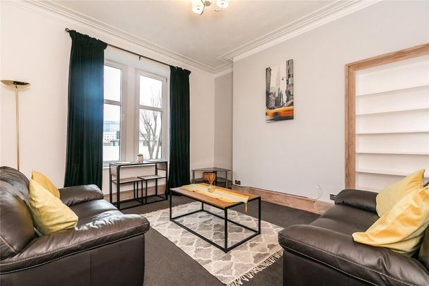 2 bedroom flat to rent - Photo 1
