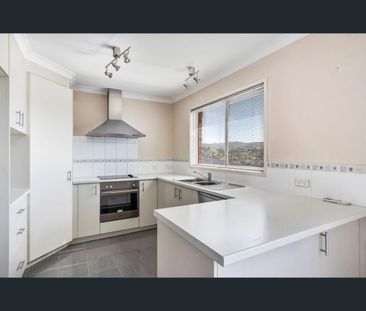 4/50 Ineke Drive, Kingston, Tas 7050 - Photo 1