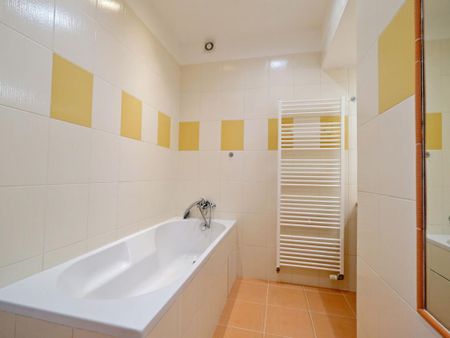 Pronájem bytu 2+1 72 m2 - Фото 4