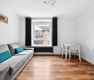 Limehouse Causeway, London, E14 8AD - Photo 3