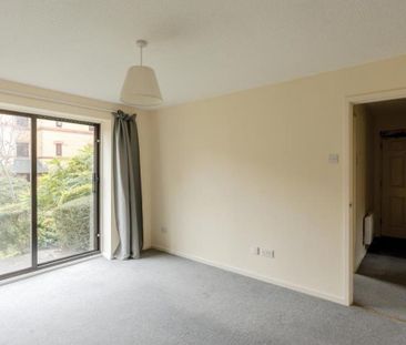 A property in a great, central location with an allocated parking s... - Photo 2