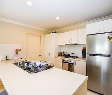 36 Discovery Drive, Orange. - Photo 3