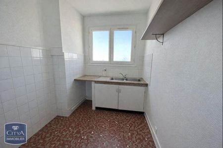 Location Appartement 3 pièces 67m² LA ROCHELLE 17000 - Photo 5