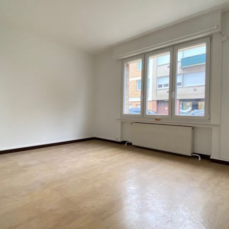Location Appartement 2 pièces 55m² DOUAI 59500 - Photo 4