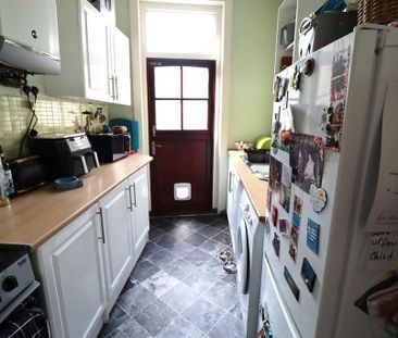 2 bedroom terraced house to rent - Photo 6