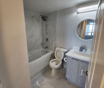 For Lease - 8 Hillcrest Avenue Unit# 2908, Toronto, Ontario - Photo 4