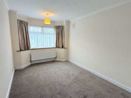 2 bedroom semi-detached bungalow to rent - Photo 2