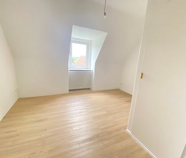 Große 2 Zimmerwohnung in kleinem MFH - Photo 4