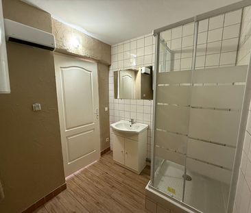 Location Appartement 2 pièces 26m² - Photo 2