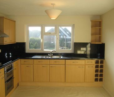 Flat to rent on - Photo 5
