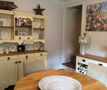 2 bedroom semi-detached house to rent - Photo 3