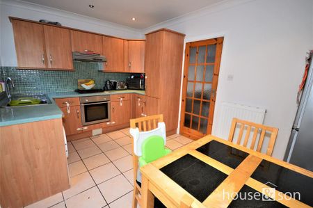 Bournemouth Calvin Road Winton, BH9, Dorset - Photo 4