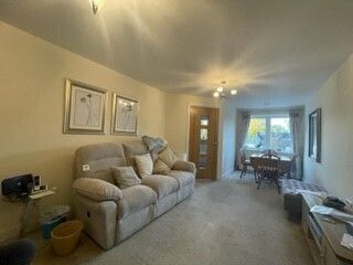 HickingsLane, Stapleford, NOTTINGHAM - Photo 1