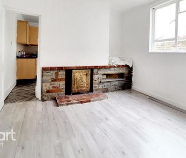 4 bedroom terraced house to rent - Photo 1